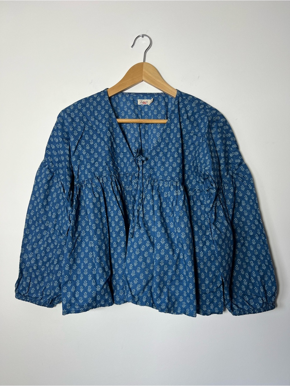 Faherty Lyla Top Organic Cotton Indigo Gobo Floral Print NEW